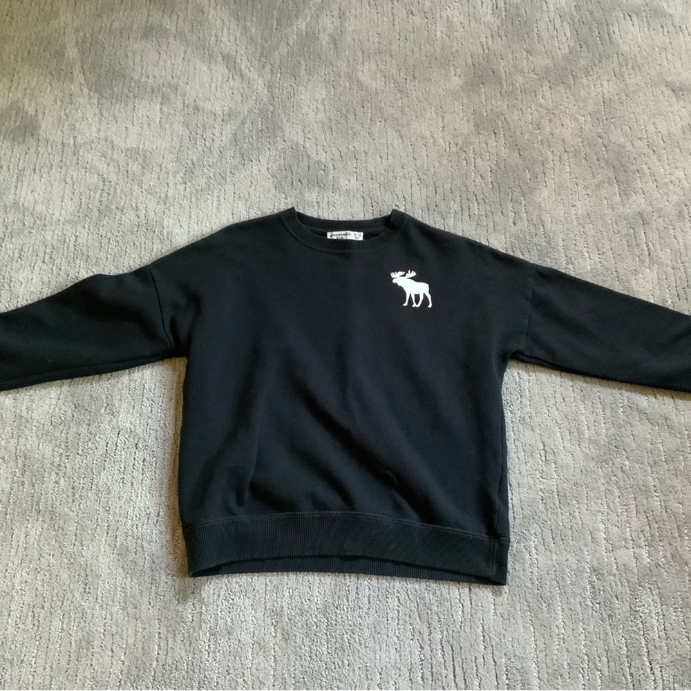 Abercrombie and Fitch, Black with white font